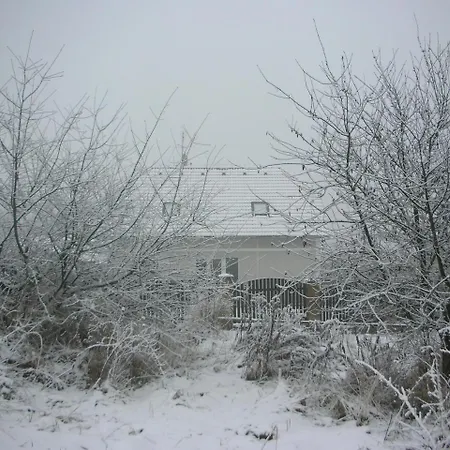 Idyllicprague Cherry Tree Holiday home Cerny Vul